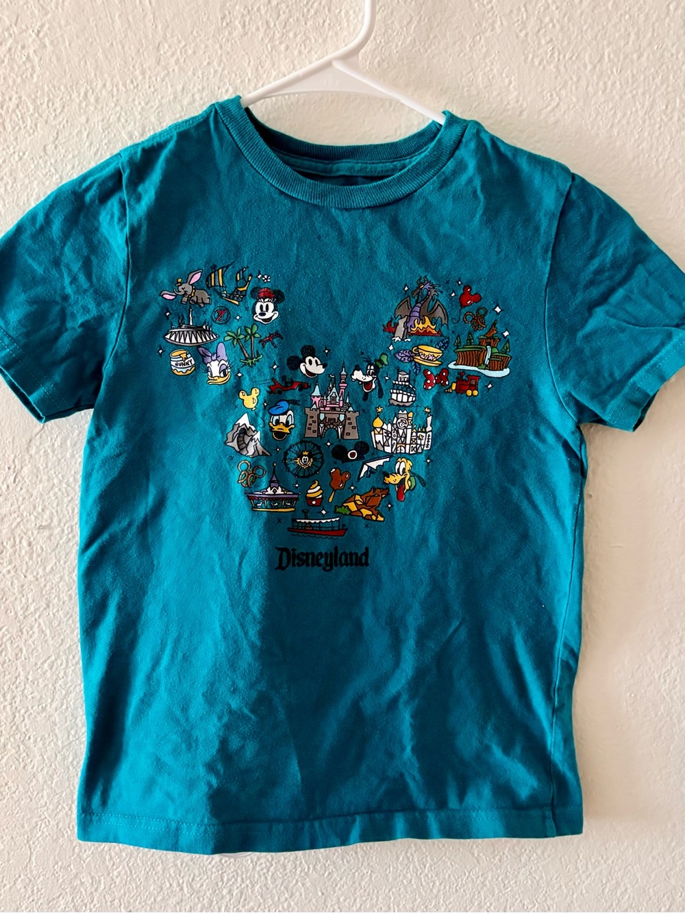 Disney Teal Disneyland Icon Heart Kids Tee